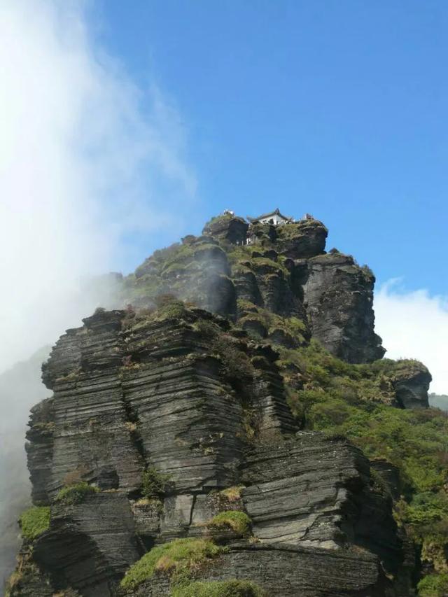 想去贵州爬山，你知道贵州哪些山有名？