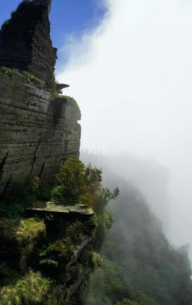 想去贵州爬山，你知道贵州哪些山有名？