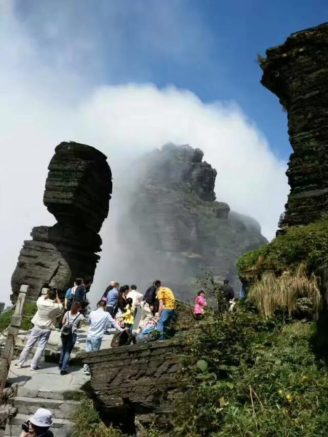 想去贵州爬山，你知道贵州哪些山有名？